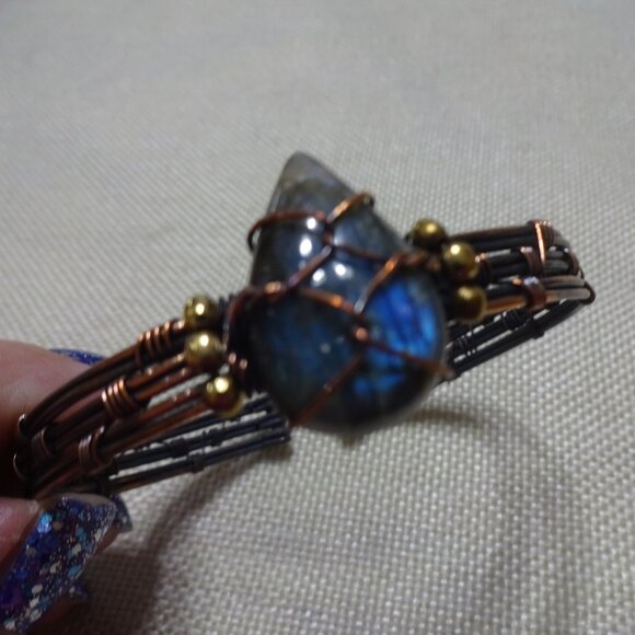 Rustic LABRADORITE Handmade COPPER WIRE-WRAPPED Bracelet #894B - Picture 1 of 4